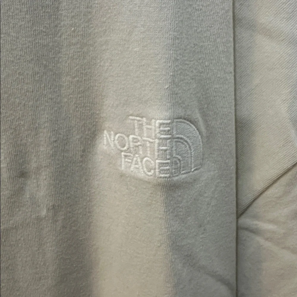 Like New North Face T-Shirt